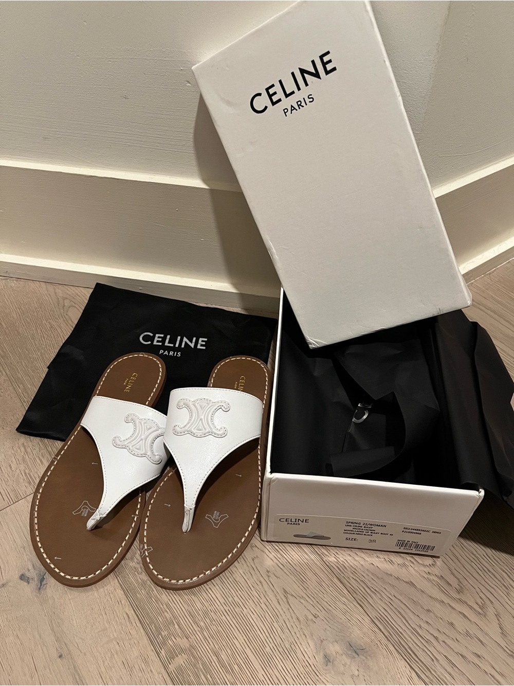 New in Box Celine White Leather Thong Sandals - Picture 2 of 5